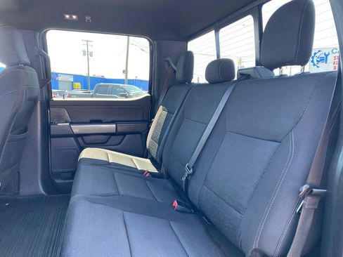 Used 2022 Ford F150 XLT w/ Equipment Group 302A High AWD/4WD image 16