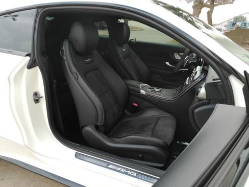 Used 2021 Mercedes-Benz C 63 AMG Coupe image 23