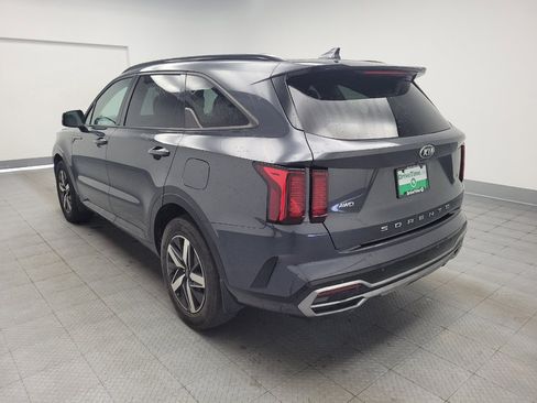 Used 2023 Kia Sorento S w/ Panoramic Sunroof Package FWD image 5