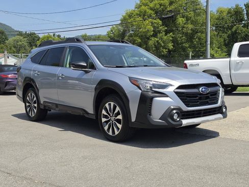 Used 2024 Subaru Outback Limited AWD/4WD image 6