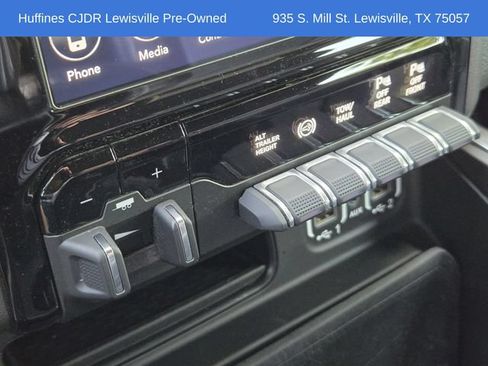 Used 2021 RAM 3500 Laramie AWD/4WD image 27