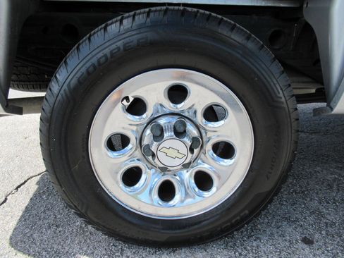 Used 2011 Chevrolet Silverado 1500 LS RWD image 8