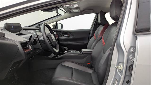 Used 2024 Toyota Prius Prime Premium w/ Advanced Technology Package FWD image 14