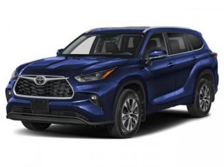Certified 2025 Toyota Highlander XLE FWD video 1