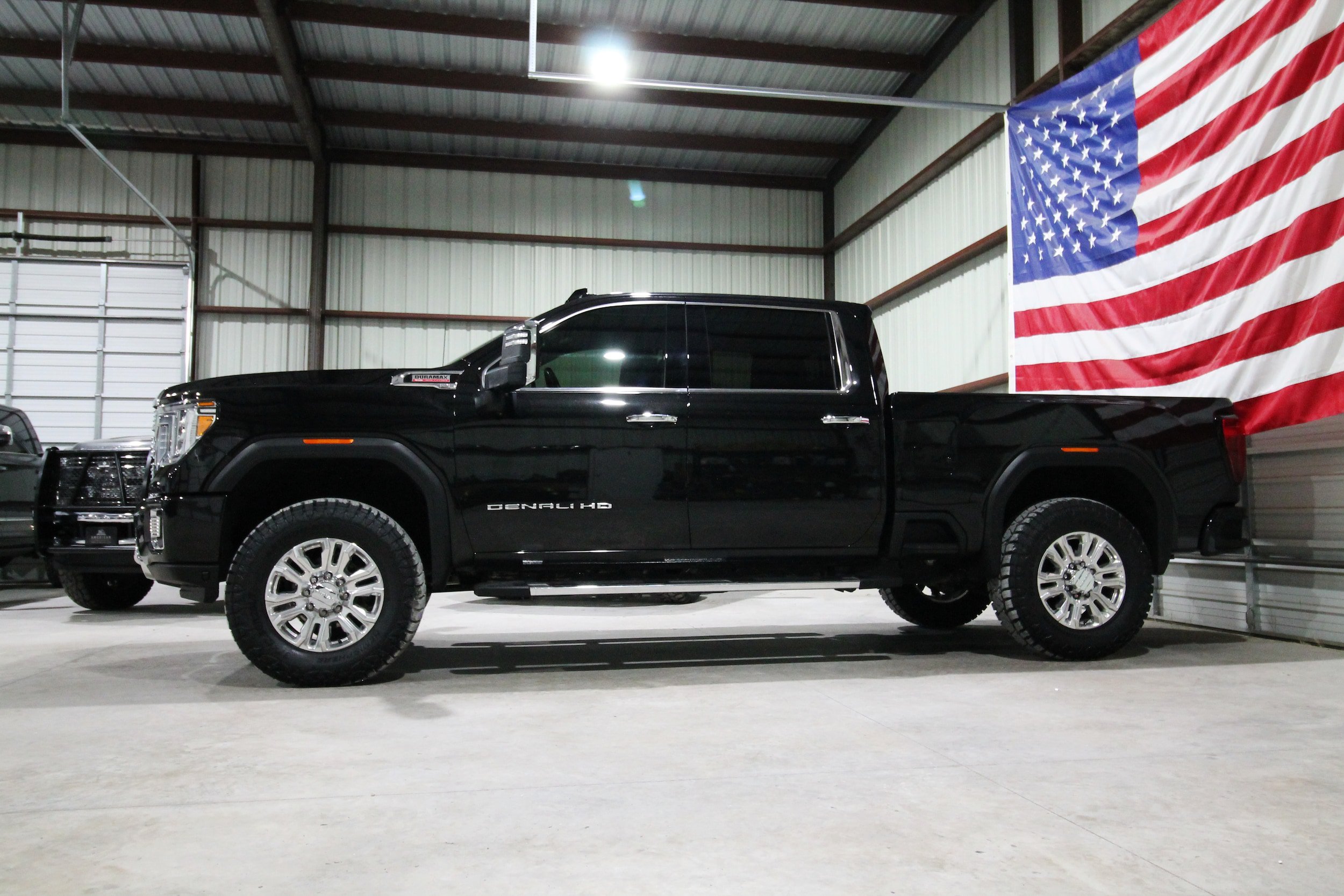 Used 2022 GMC Sierra 2500 Denali w/ Denali Ultimate Package AWD/4WD image 5