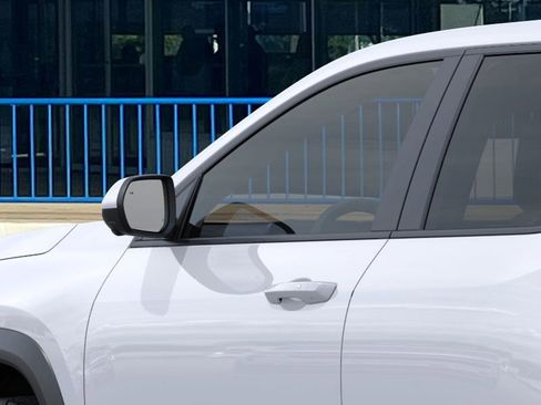 New 2026 Chevrolet Equinox LT image 12