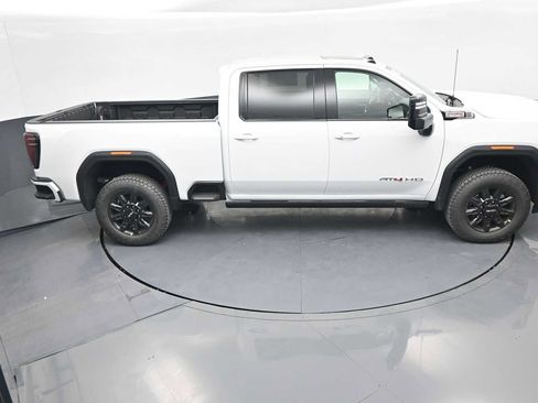 New 2026 GMC Sierra 2500 AT4 w/ AT4 Premium Plus Package AWD/4WD image 35