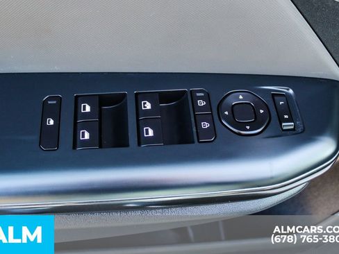 Used 2025 Kia K4 LXS image 36