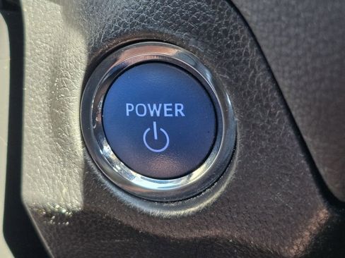 Used 2021 Toyota RAV4 XSE AWD/4WD image 11