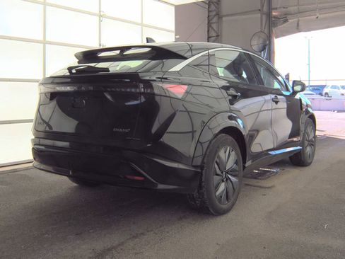 Used 2023 Nissan Ariya FWD image 7