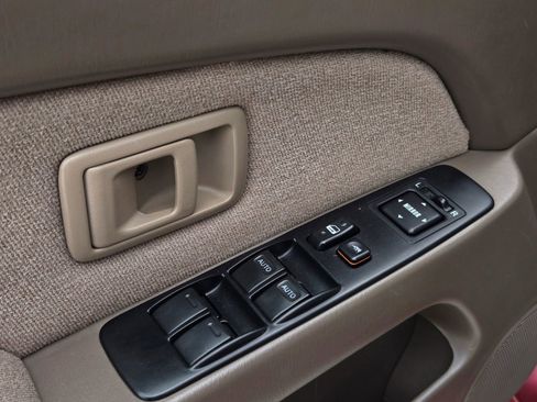 Used 2000 Toyota 4Runner SR5 image 31