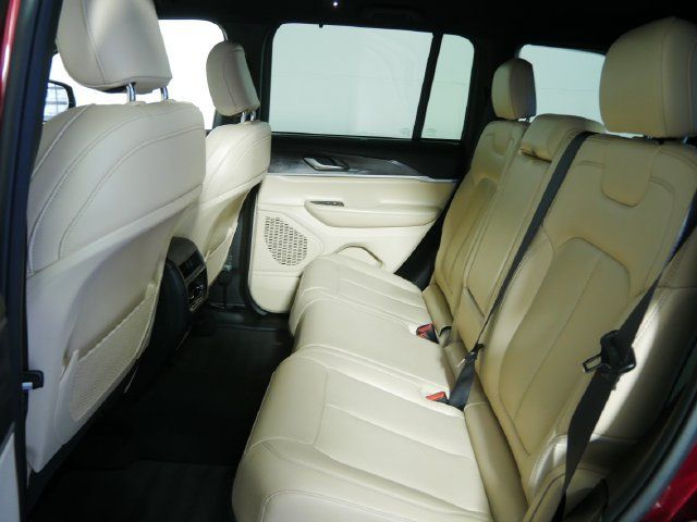 Used 2023 Jeep Grand Cherokee Limited w/ Luxury Tech Group II AWD/4WD image 18