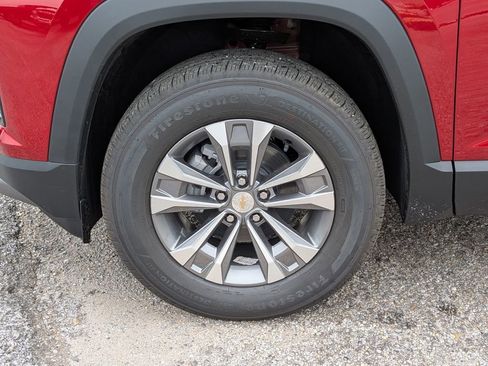 New 2026 Chevrolet Equinox LT w/ Safety and Technology Package FWD image 11
