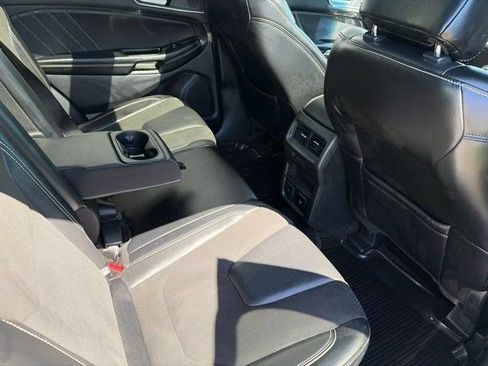 Used 2020 Ford Edge ST w/ Equipment Group 401A AWD/4WD image 40