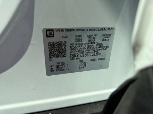 Used 2025 GMC Terrain Elevation AWD/4WD image 29