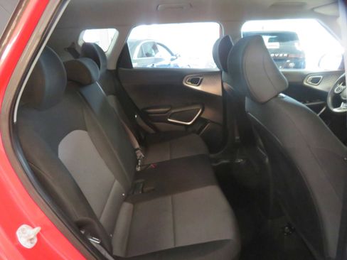 Used 2020 Kia Soul LX image 21