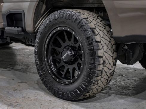 Used 2023 Ford F350 Lariat w/ Sport Appearance Package image 66