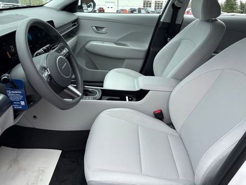 New 2026 Hyundai Kona SE AWD/4WD image 4
