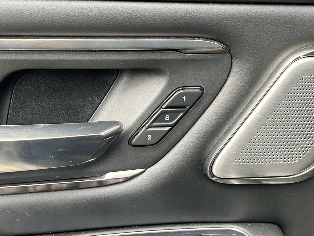 Used 2020 RAM 1500 Limited AWD/4WD image 27