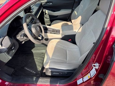Used 2024 Honda Accord EX image 5