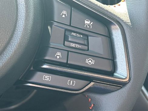 New 2025 Subaru Crosstrek 2.5i Limited image 34