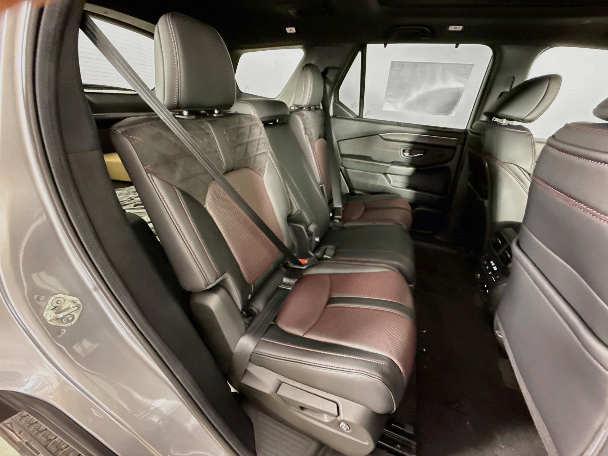 New 2026 Honda Pilot Black Edition image 36
