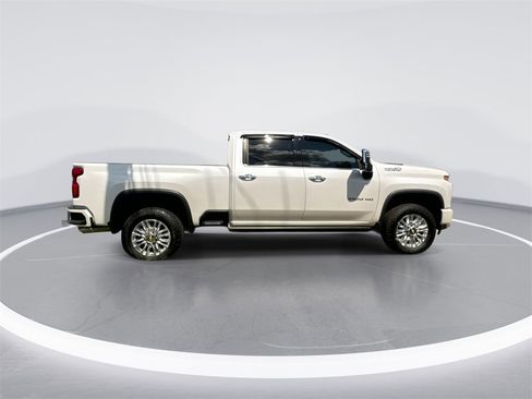 Used 2022 Chevrolet Silverado 3500 High Country w/ Safety Package II image 9