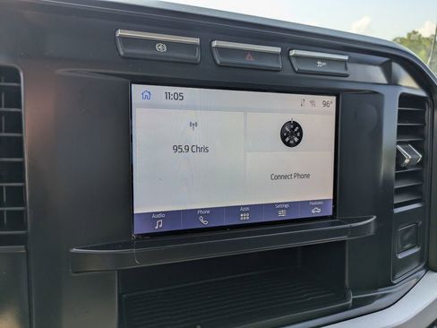 Used 2024 Ford F350 XLT image 15