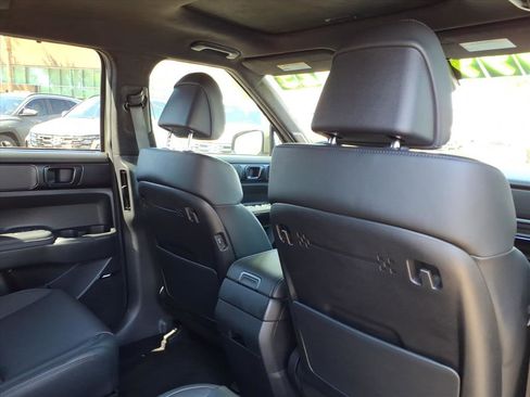 Certified 2025 Hyundai Santa Fe Calligraphy image 13