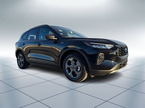 New 2026 Ford Escape ST-Line w/ Tech Pack #1 image 2