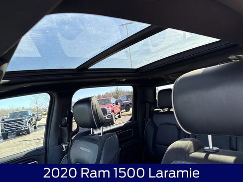 Used 2020 RAM 1500 Laramie w/ Sport Appearance Package AWD/4WD image 17