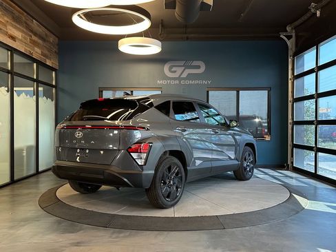 Used 2026 Hyundai Kona SEL Sport FWD image 3