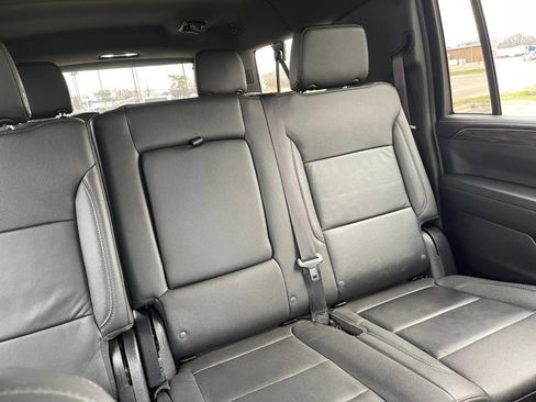 Used 2024 Chevrolet Suburban LT AWD/4WD image 14