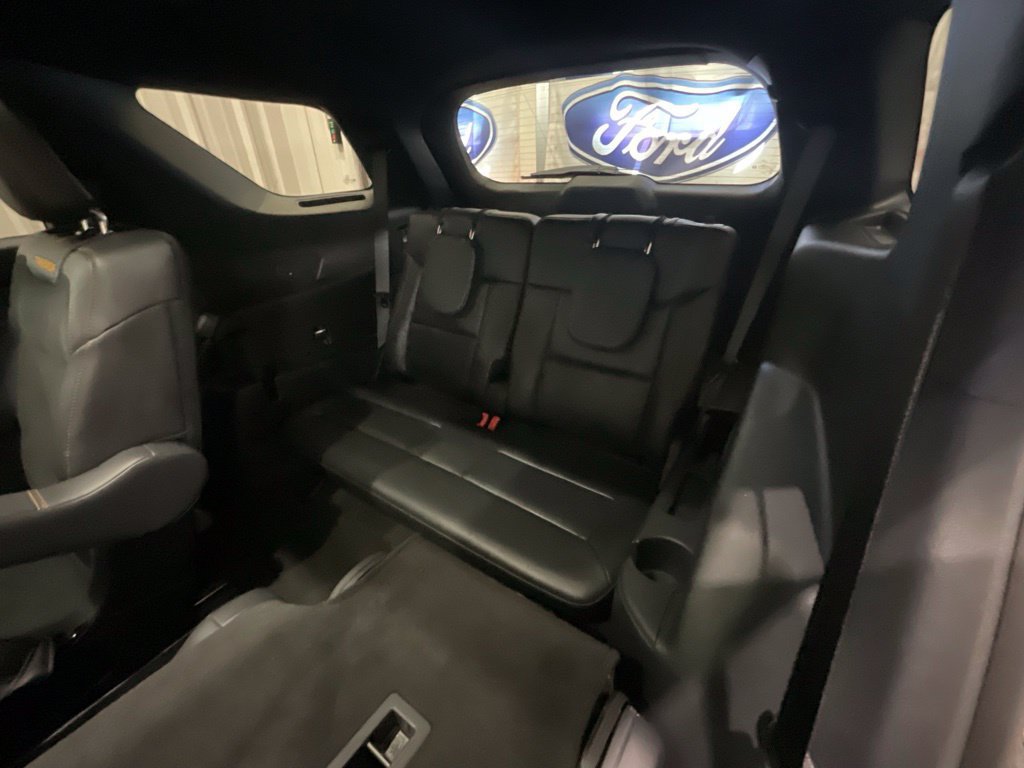 Used 2026 Ford Explorer Tremor w/ Tremor Ultimate Package AWD/4WD image 13