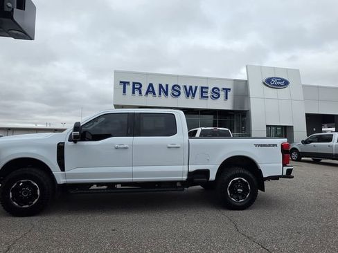 Used 2026 Ford F250 Lariat w/ Tremor Off-Road Package AWD/4WD image 2
