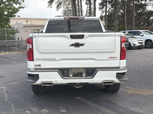 Used 2024 Chevrolet Silverado 1500 RST w/ Z71 Off-Road Package AWD/4WD image 11