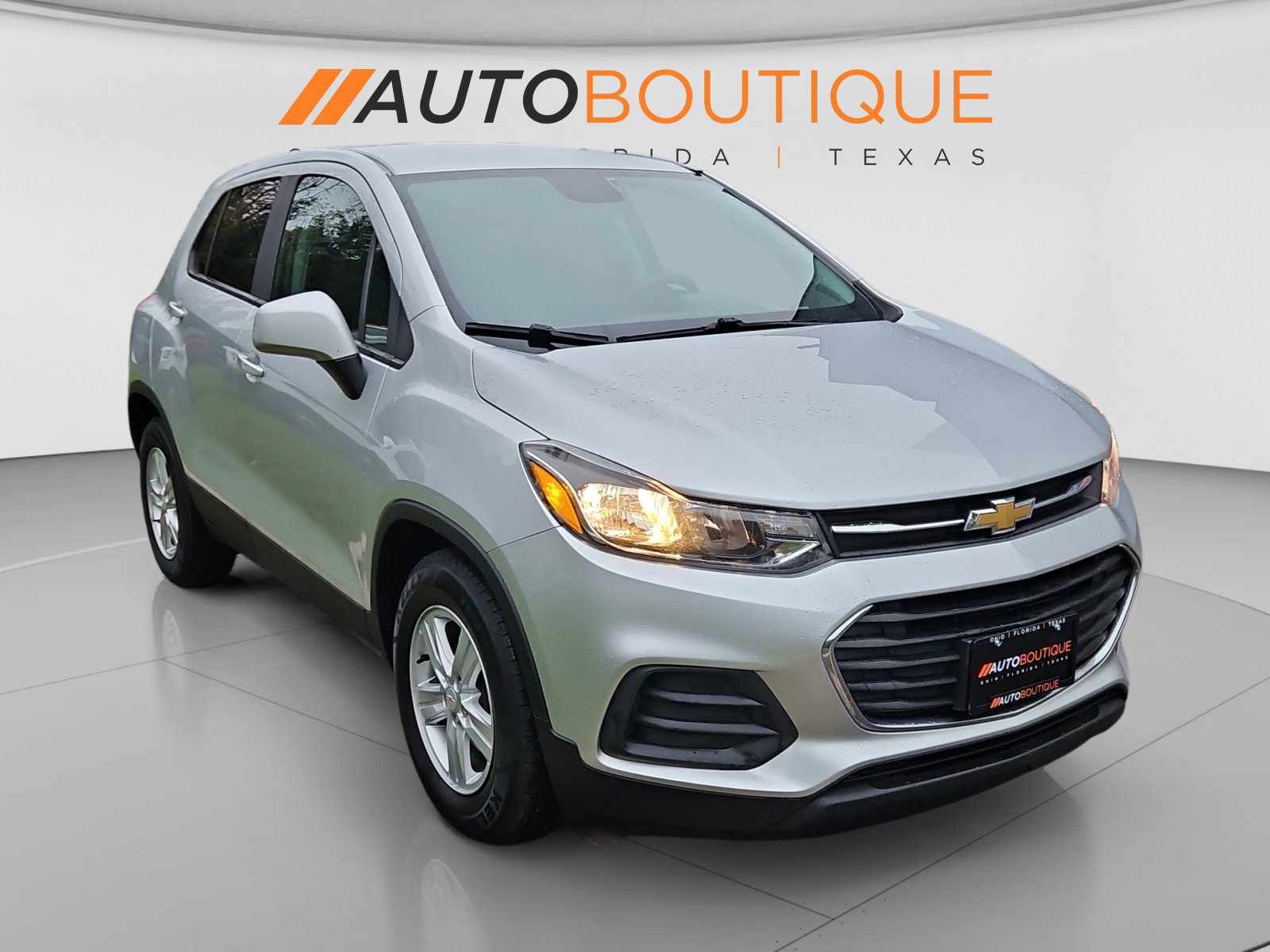 Used 2020 Chevrolet Trax LS w/ Tint and Cruise Package FWD image 7