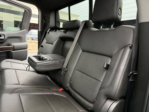 Used 2022 Chevrolet Silverado 1500 LT Trail Boss w/ LT Trail Boss Premium Package image 19