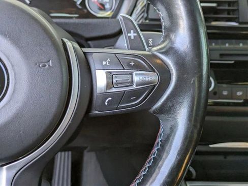 Used 2015 BMW M4 Convertible image 12