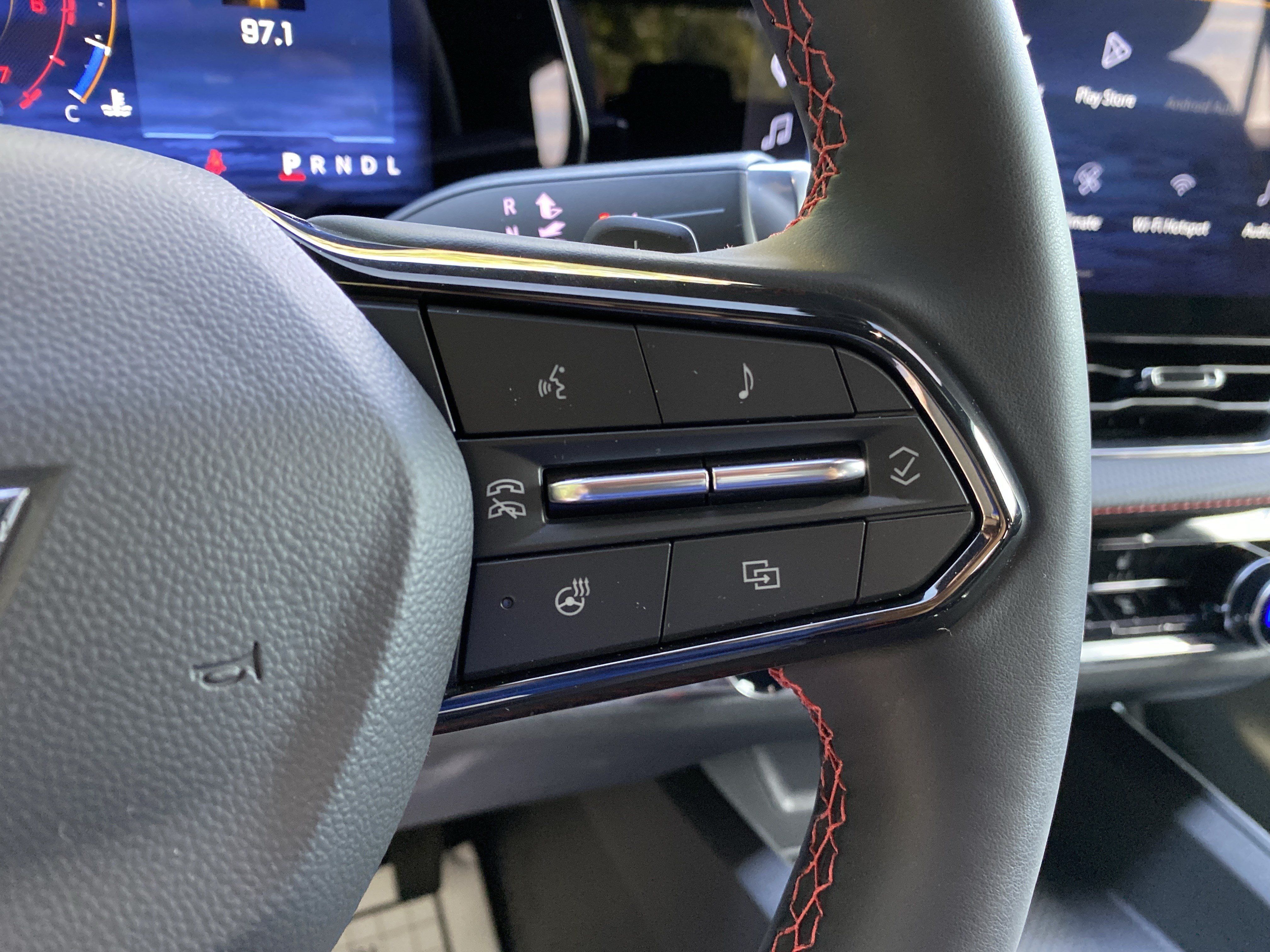 Used 2026 Chevrolet Equinox RS w/ Safety and Technology Package FWD image 20