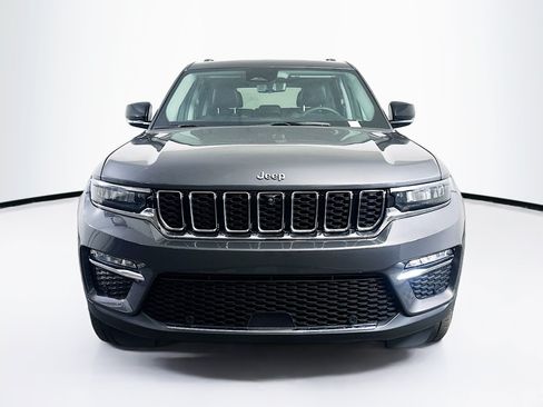 Used 2022 Jeep Grand Cherokee Limited 4xe w/ Luxury Tech Group II AWD/4WD image 2