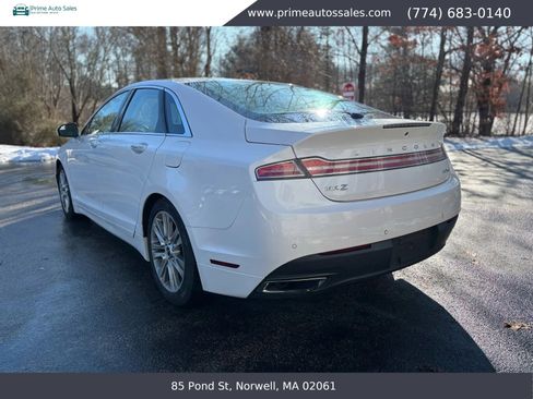 Used 2013 Lincoln MKZ AWD image 5