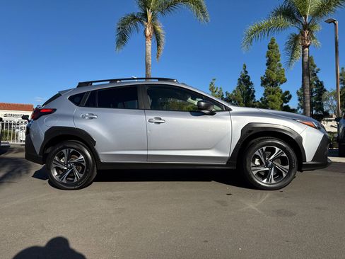 Certified 2024 Subaru Crosstrek 2.0i Premium w/ Crosstrek Mirror Package image 5