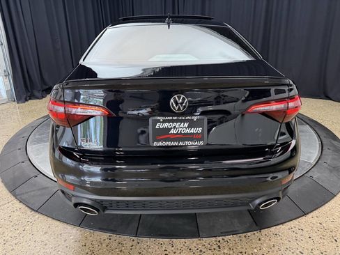 Used 2024 Volkswagen Jetta GLI Autobahn w/ GLI Black Package image 5