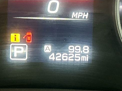 Used 2023 Subaru Ascent Onyx Edition image 12