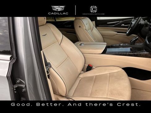 Used 2023 Cadillac Escalade Premium Luxury RWD image 26