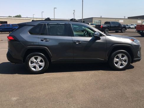 Used 2021 Toyota RAV4 XLE w/ Convenience Package AWD/4WD image 8