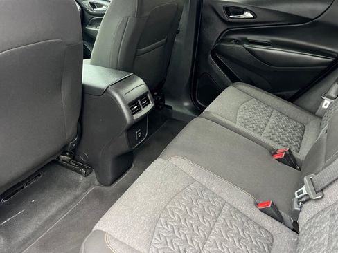 Used 2023 Chevrolet Equinox LT image 13