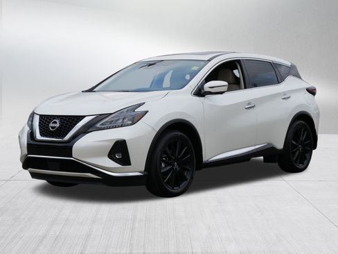 Certified 2024 Nissan Murano SL image 3