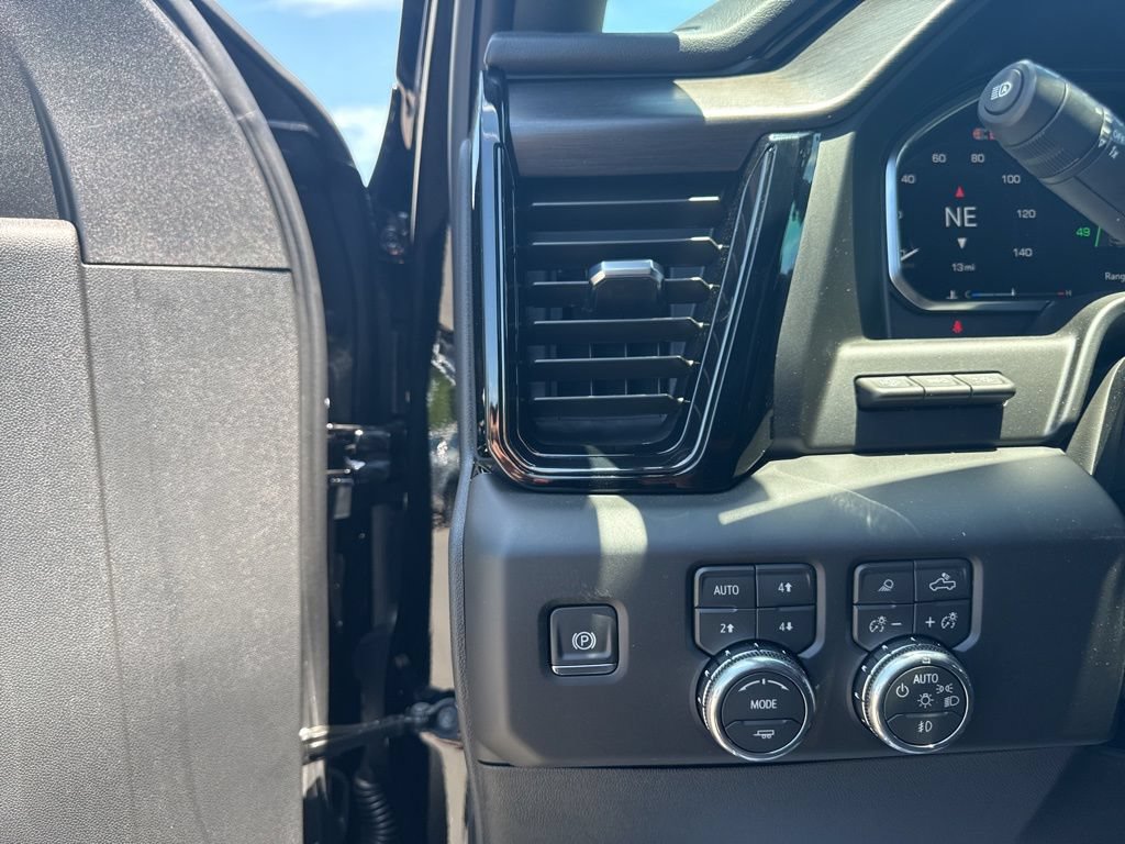New 2026 GMC Sierra 1500 AT4 AWD/4WD image 14